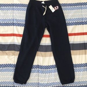 Gap girls joggers.